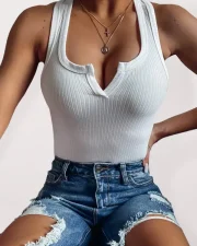 Low-Rise V-Cut Ribbed Tank