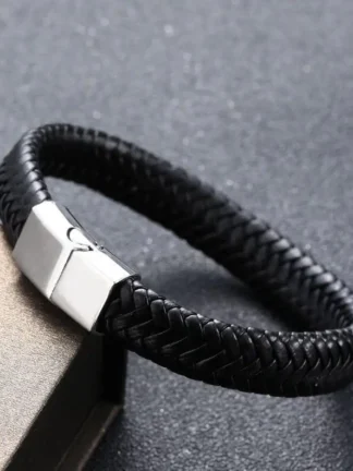 Solitary Man Leather Bracelet in Black