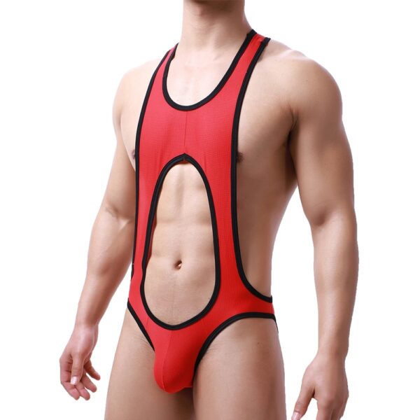 Cut Out Singlet With Open Backside in Red and Black